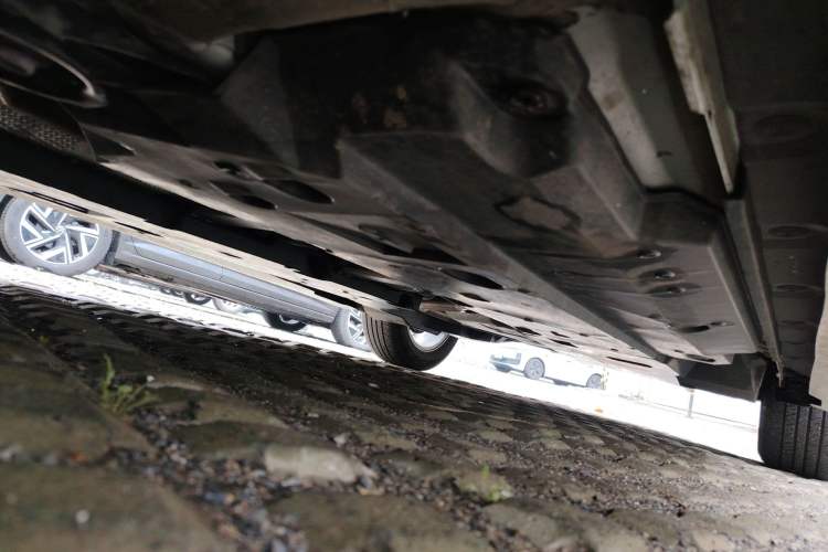 Used Toyota C-HR 2023 2.0L Comfort Edition Chassis Front Left