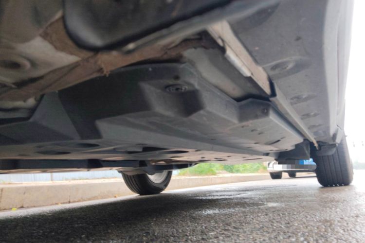 Used Toyota C-HR 2023 2.0L Comfort Edition Chassis Front Left