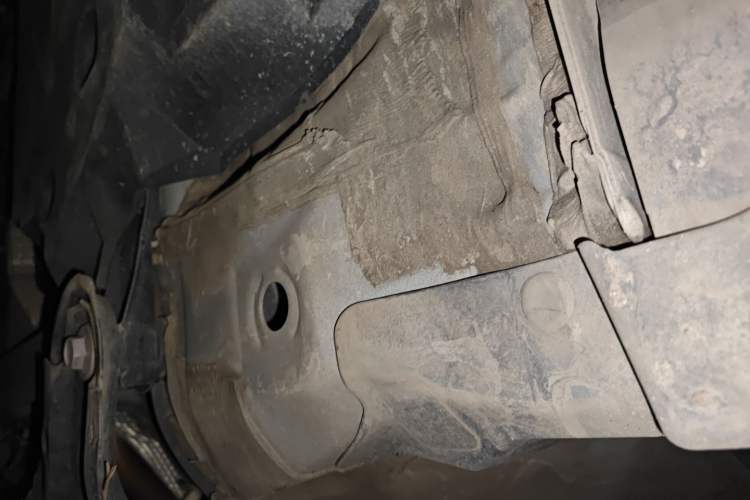 Used Toyota C-HR 2023 2.0L Luxury Edition Chassis Front Right