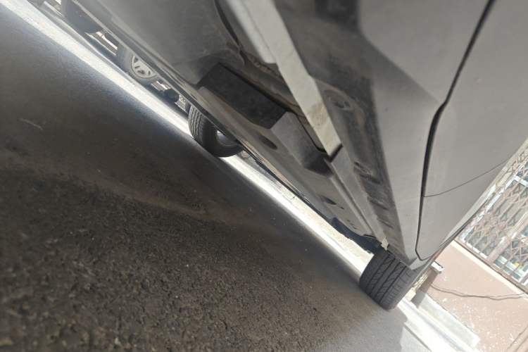 Used Toyota C-HR 2023 2.0L Comfort Edition Chassis Rear Right