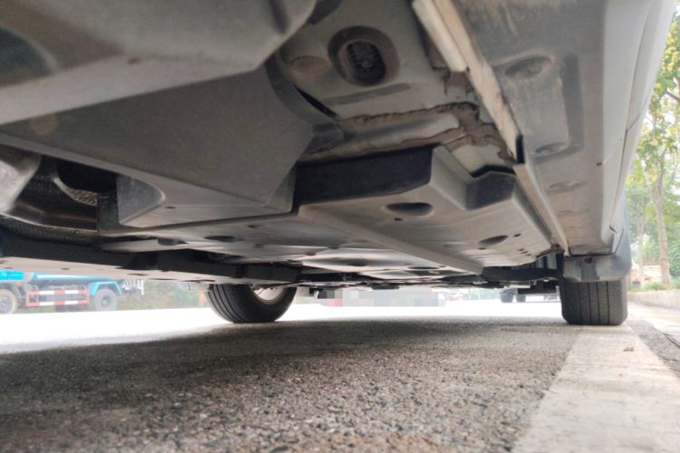 Used Toyota C-HR 2023 2.0L Comfort Edition Chassis Rear Right