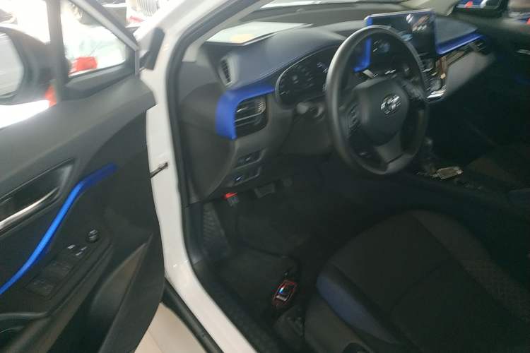 Used Toyota C-HR 2023 2.0L Comfort Edition Driver Seat