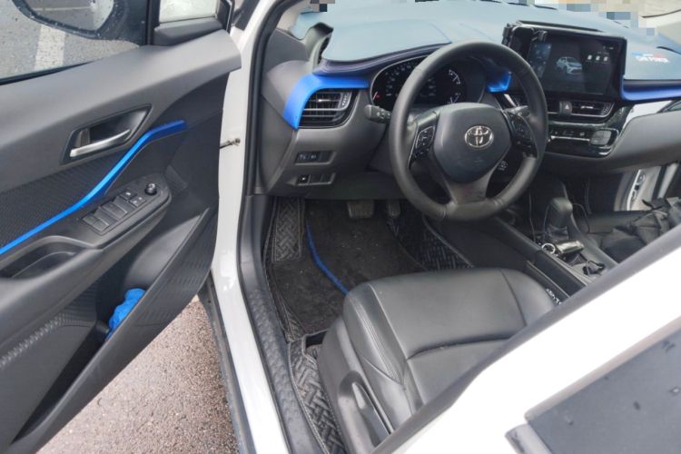 Used Toyota C-HR 2023 2.0L Comfort Edition Driver Seat