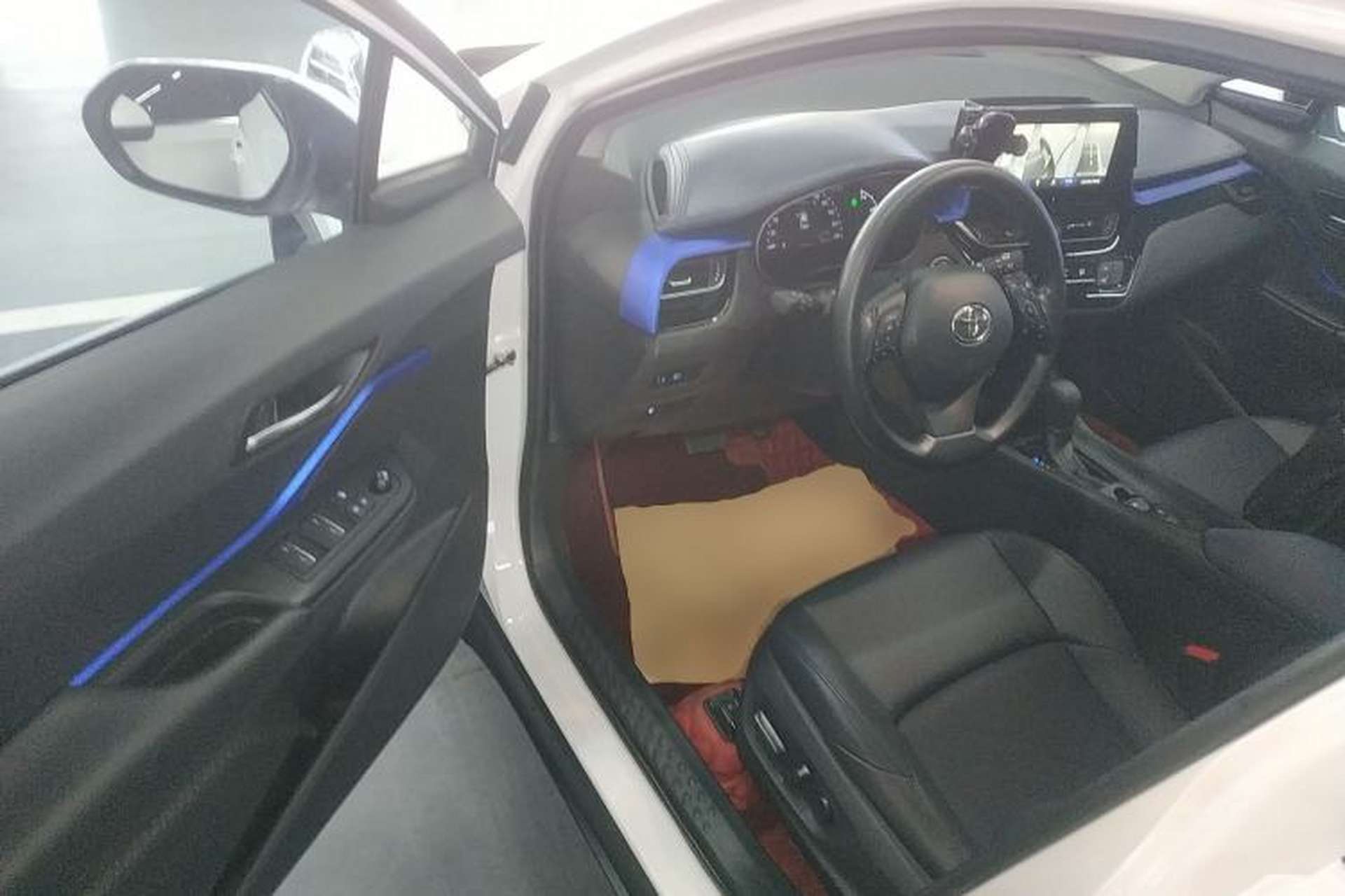 Used Toyota C-HR 2023 2.0L Leading Edition Driver Seat