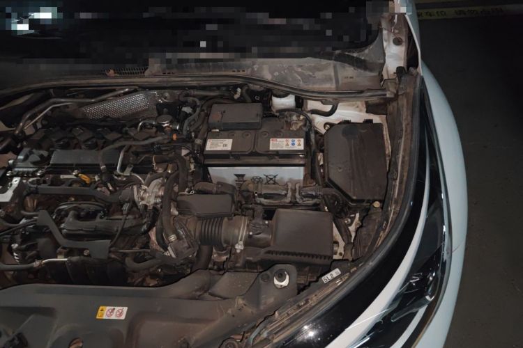 Used Toyota C-HR 2023 2.0L Luxury Edition Engine Bay Left