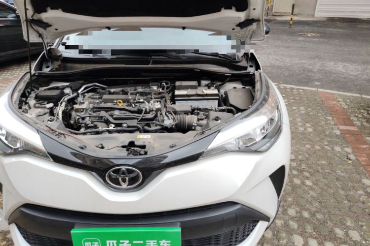 Used Toyota C-HR 2023 2.0L Comfort Edition Engine Bay Left