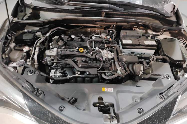 Used Toyota C-HR 2023 2.0L Comfort Edition Engine Bay