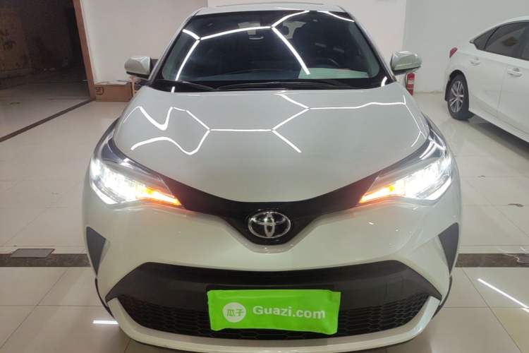 Used Toyota C-HR 2023 2.0L Comfort Edition Front