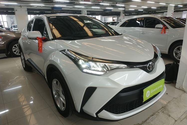 Used Toyota C-HR 2023 2.0L Comfort Edition Front Right 45 Deg