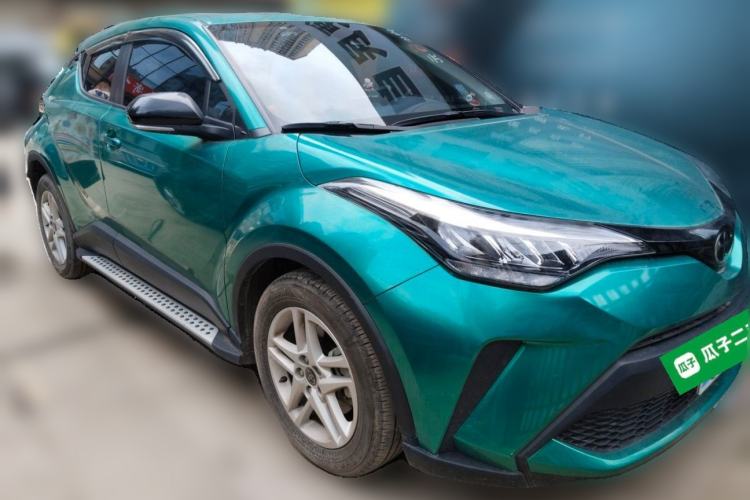 Used Toyota C-HR 2023 2.0L Comfort Edition Front Right 45 Deg
