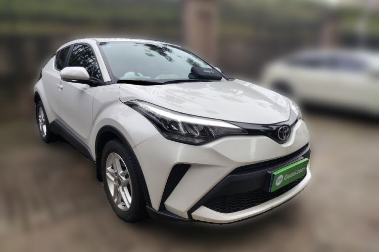 Used Toyota C-HR 2023 2.0L Comfort Edition Front Right 45 Deg