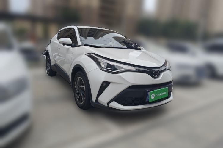 Used Toyota C-HR 2023 2.0L Luxury Edition Front Right 45 Deg