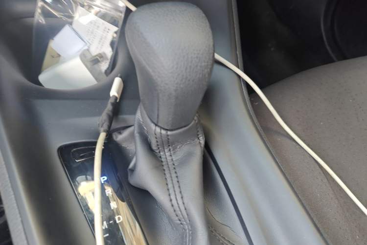 Used Toyota C-HR 2023 2.0L Comfort Edition Gear Lever