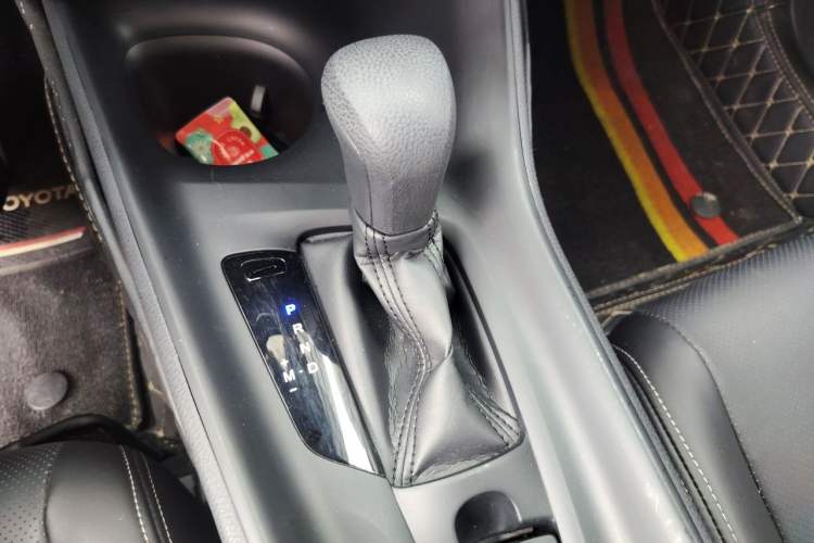 Used Toyota C-HR 2023 2.0L Comfort Edition Gear Lever