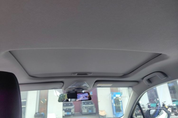 Used Toyota C-HR 2023 2.0L Smart Electric Hybrid Dual-Engine Luxury Edition Headliner