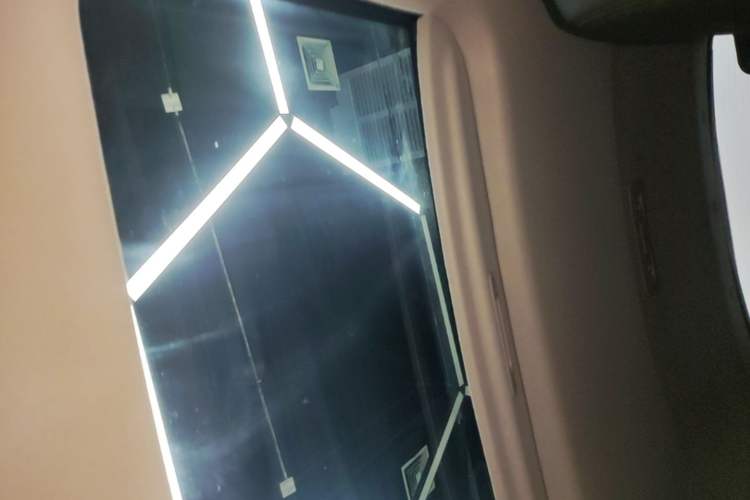 Used Toyota C-HR 2023 2.0L Comfort Edition Headliner