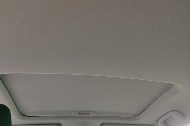 Used Toyota C-HR 2023 2.0L Smart Electric Hybrid Dual-Engine Comfort Version Headliner