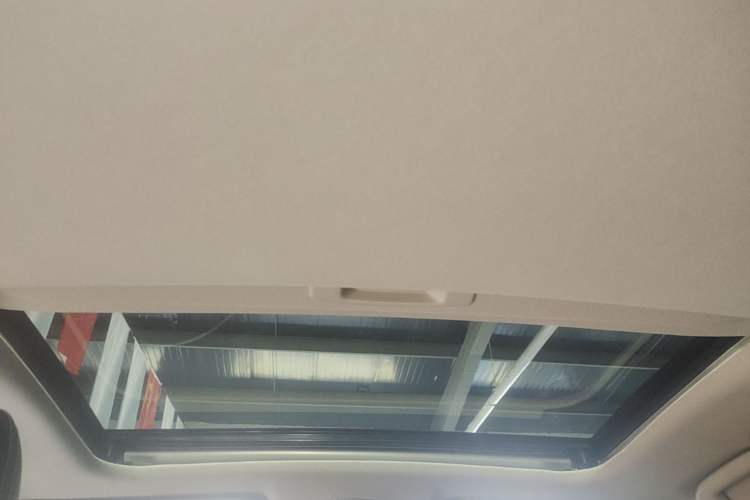 Used Toyota C-HR 2023 2.0L Comfort Edition Headliner