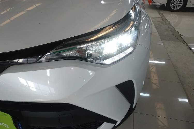 Used Toyota C-HR 2023 2.0L Comfort Edition Left Front Headlight