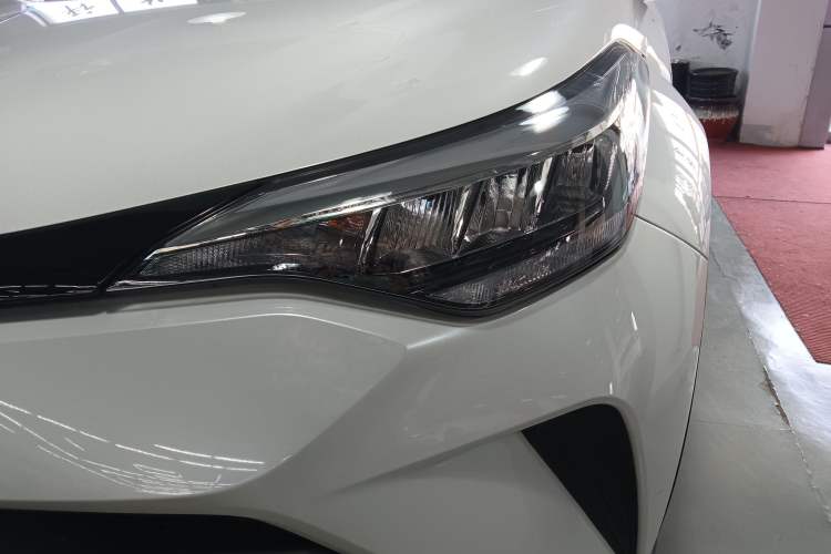 Used Toyota C-HR 2023 2.0L Leading Edition Left Front Headlight