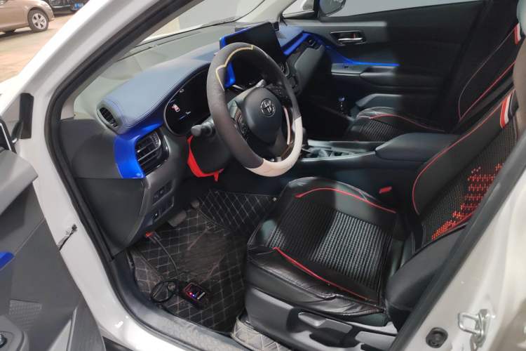 Used Toyota C-HR 2023 2.0L Comfort Edition Left Front Seat