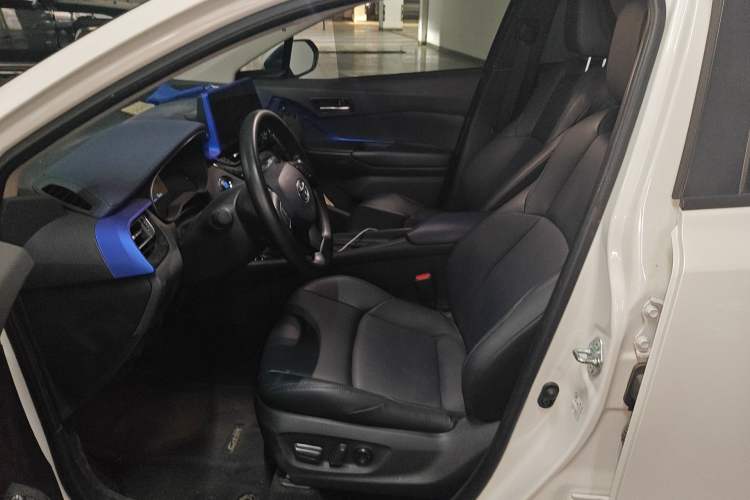 Used Toyota C-HR 2023 2.0L Leading Edition Left Front Seat
