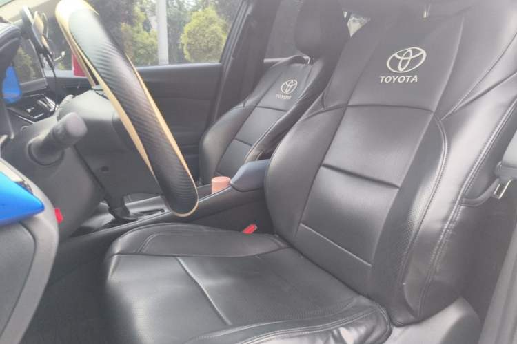 Used Toyota C-HR 2023 2.0L Leading Edition Left Front Seat
