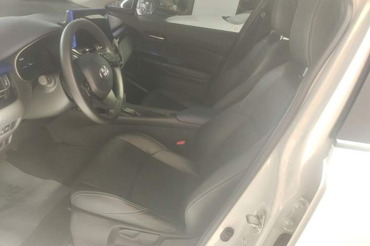 Used Toyota C-HR 2023 2.0L Comfort Edition Left Front Seat