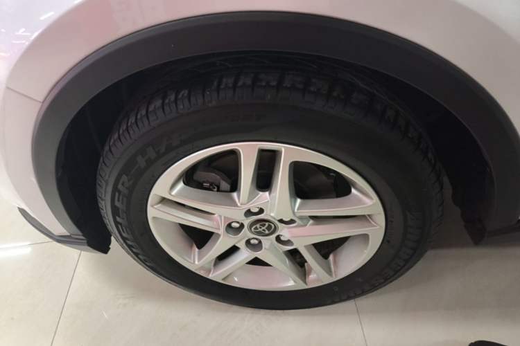 Used Toyota C-HR 2023 2.0L Comfort Edition Left Front Wheel Hub