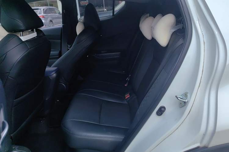Used Toyota C-HR 2023 2.0L Smart Electric Hybrid Dual-Engine Comfort Version Left Rear Seat