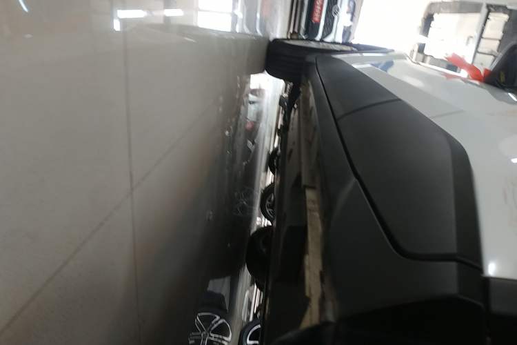 Used Toyota C-HR 2023 2.0L Comfort Edition Left Side Sill