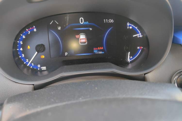 Used Toyota C-HR 2023 2.0L Comfort Edition Odometer Close Up