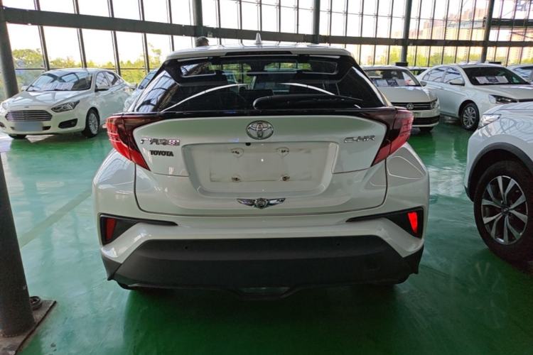 Used Toyota C-HR 2023 2.0L Luxury Edition Rear