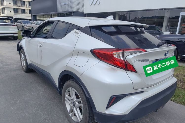 Used Toyota C-HR 2023 2.0L Smart Electric Hybrid Dual-Engine Comfort Version Rear Left 45 Deg