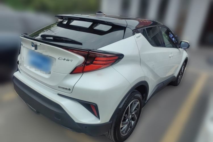 Used Toyota C-HR 2023 2.0L Smart Electric Hybrid Dual-Engine Luxury Edition Rear Right 45 Deg