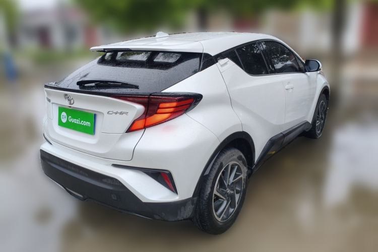 Used Toyota C-HR 2023 2.0L Leading Edition Rear Right 45 Deg