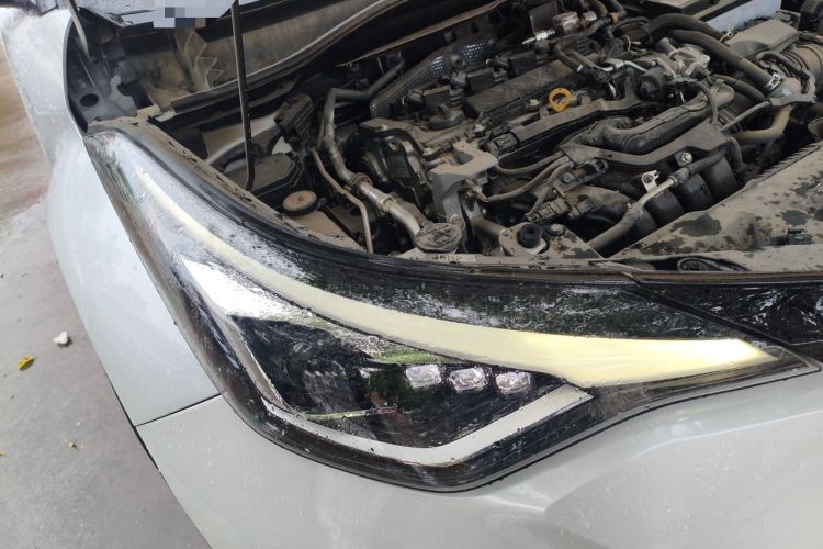 Used Toyota C-HR 2023 2.0L Leading Edition Right Front Headlight