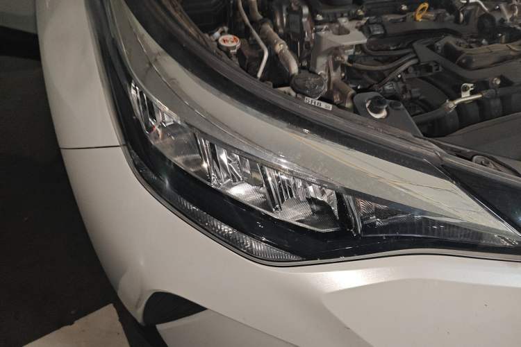 Used Toyota C-HR 2023 2.0L Leading Edition Right Front Headlight