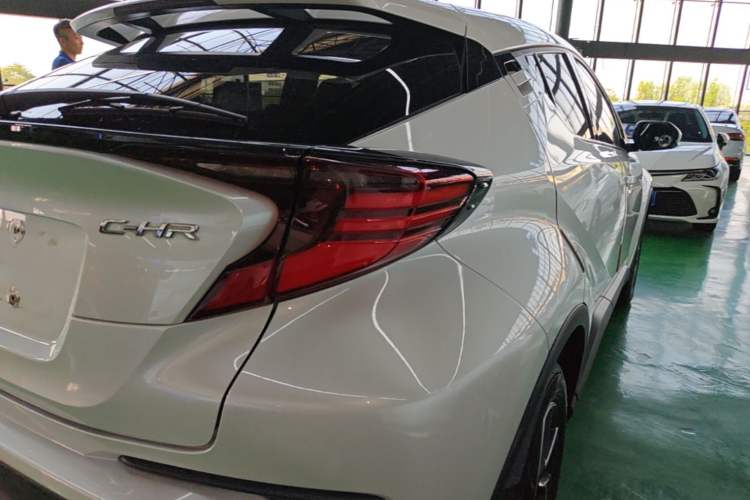 Used Toyota C-HR 2023 2.0L Luxury Edition Right Rear Taillight