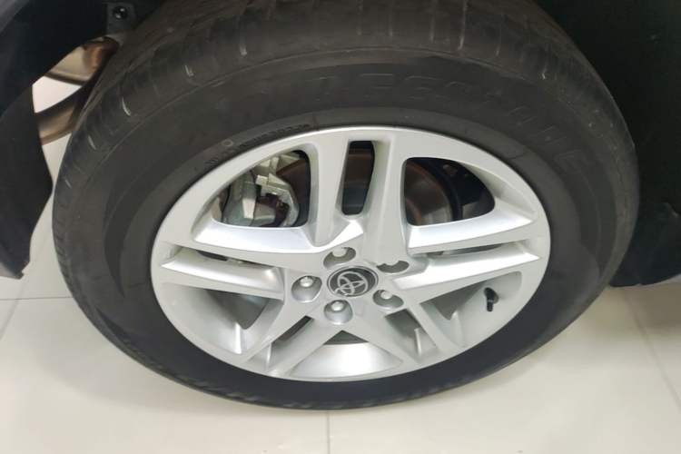 Used Toyota C-HR 2023 2.0L Comfort Edition Right Rear Wheel Hub