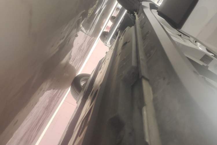 Used Toyota C-HR 2023 2.0L Comfort Edition Right Side Sill