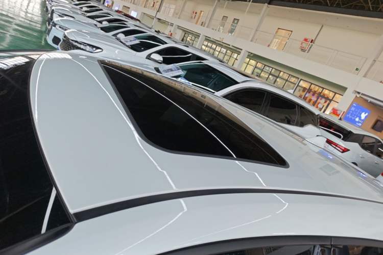 Used Toyota C-HR 2023 2.0L Luxury Edition Roof