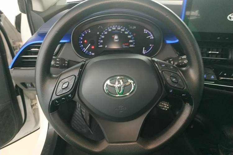 Used Toyota C-HR 2023 2.0L Comfort Edition Steering Wheel
