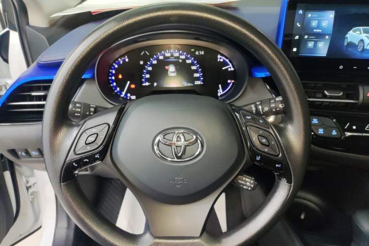 Used Toyota C-HR 2023 2.0L Comfort Edition Steering Wheel