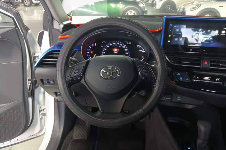 Used Toyota C-HR 2023 2.0L Leading Edition Steering Wheel