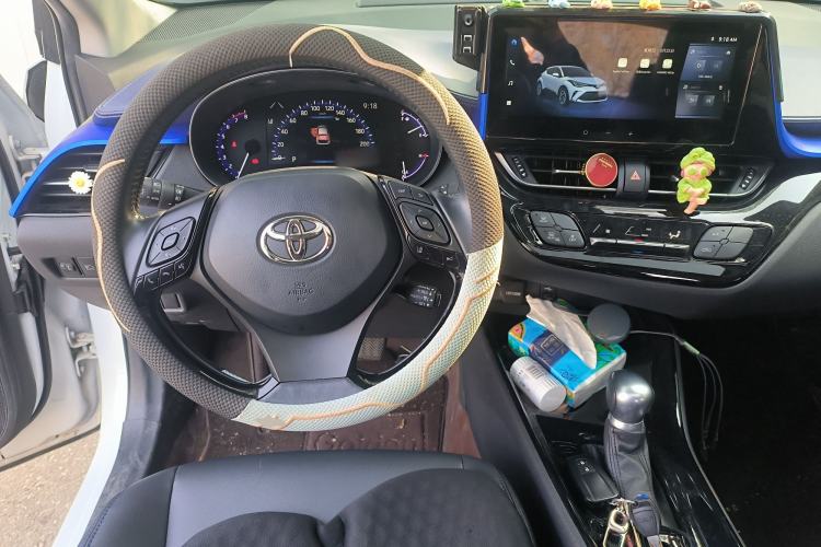 Used Toyota C-HR 2023 2.0L Luxury Edition Steering Wheel