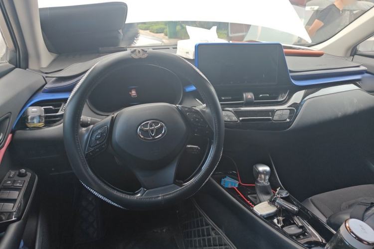 Used Toyota C-HR 2023 2.0L Luxury Edition Steering Wheel