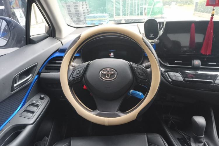 Used Toyota C-HR 2023 2.0L Leading Edition Steering Wheel