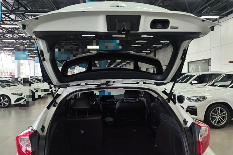 Used Toyota C-HR 2023 2.0L Comfort Edition Trunk