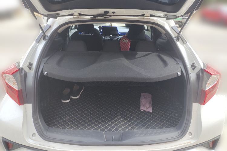 Used Toyota C-HR 2023 2.0L Comfort Edition Trunk